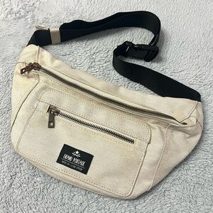 HUDSON’S BAY Grand Portage Beige Canvas Fanny Pack Belt Bag